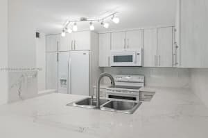 18330 Mediterranean Blvd, Hialeah, FL 33015, Sold 06/06/25