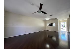 2700 S Oakland Forest Dr APT 304, Oakland Park, FL 33309, Sold 08/15/25