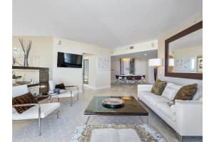 21205 Yacht Club Dr #2002, Aventura, FL 33180, Sold 06/30/25