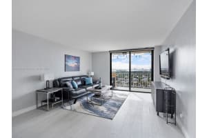 2350 NE 135th St, North Miami, FL 33181, Sold 04/10/25