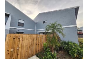 6 Crossings Cir, Boynton Beach, FL 33435, Sold 03/19/25