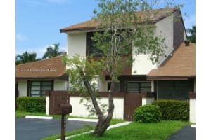 20033 Ne 2nd Pl 20033, Miami