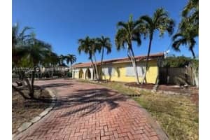 11835 SW 37th St, Miami, FL 33175, Sold 01/28/25