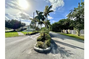 634 SW 2nd Pl, Florida City, FL 33034, Sold 12/30/24