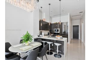 3250 NE 188th St APT 102, Aventura, FL 33180, - MLS#A11707640