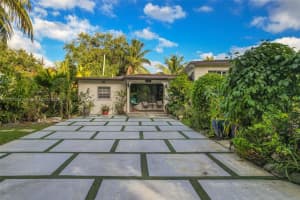 15015 NE 7th Ct, Miami, FL 33161, Sold 01/14/25
