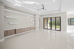 9240 Meridian Dr E, Parkland, FL 33076, Sold 02/10/25