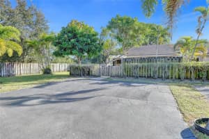 930 NW 53rd St, Pompano Beach, FL 33064, Sold 01/27/25