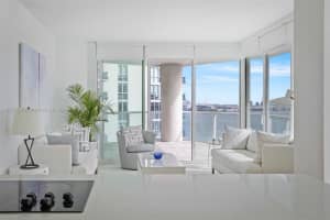 218 SE 14th St, Miami, FL 33131, Sold 03/11/25