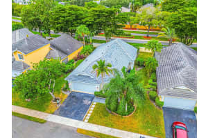 2937 Quail Run Ln, Davie, FL 33328, Sold 03/31/25