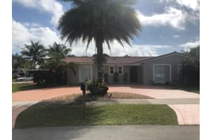 8910 SW 182nd Terrace, Palmetto Bay, FL 33157, Sold 02/26/25