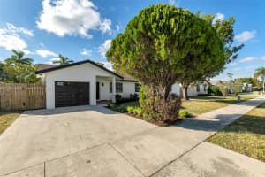 16916 SW 111th Ct, Miami, FL 33157, Sold 03/10/25