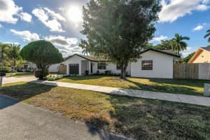 16916 SW 111th Ct, Miami, FL 33157, Sold 03/10/25
