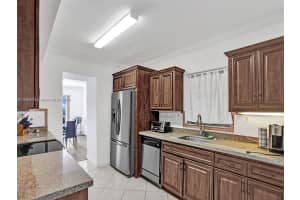 1075 92nd St APT 504, Bay Harbor Islands, FL 33154, - MLS#A11708110