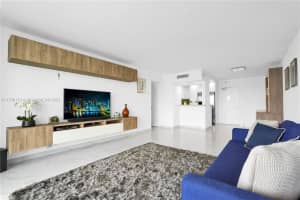 Mirador 1000, 1000 West Ave, Miami Beach, FL 33139, Sold 05/05/25
