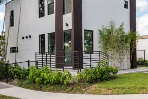 190 SW 38th Ct, Miami, FL 33134, Sold 03/31/25