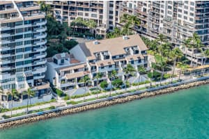 520 Brickell Key Dr, Miami, FL 33131, Sold 02/18/25