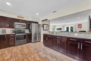 3820 NW 195th St, Miami Gardens, FL 33055, Sold 01/31/25