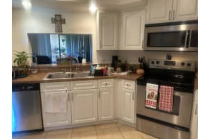 MLS# A11708547, Homestead, Florida 33034