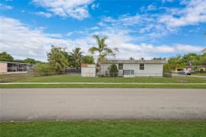 7821 NW 67th Ave, Tamarac, FL 33321, Sold 02/06/25