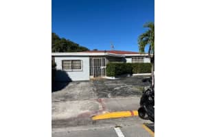 725 82nd St, Miami Beach, FL 33141, Sold 01/23/25