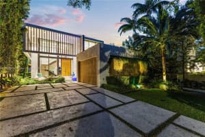 40 W San Marino Dr, Miami Beach, FL 33139, Sold 01/06/25