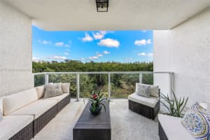 15051 Royal Oaks Ln, North Miami, FL 33181, Sold 03/17/25