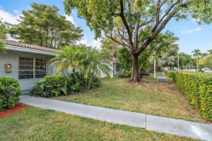 9433 SW 174th St, Palmetto Bay, FL 33157, Sold 02/10/25