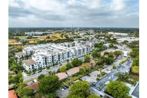 9423 SW 174th St, Palmetto Bay, FL 33157, Sold 02/10/25