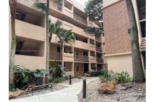 6800 Cypress Rd, Plantation, FL 33317, Sold 08/29/25