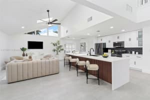 13368 Chelmsford St, Wellington, FL 33414, Sold 04/02/25
