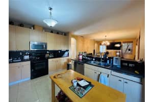 15375 SW 23rd Ln, Miami, FL 33185, Sold 04/29/25
