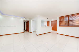 9440 W Flagler St, Miami, FL 33174, Sold 03/31/25