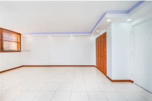 9440 W Flagler St, Miami, FL 33174, Sold 03/31/25