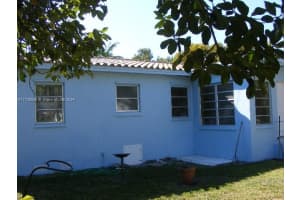 149 NW 97th St, Miami Shores, FL 33150, Sold 03/25/25