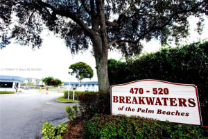 500 Executive Center Dr, West Palm Beach, FL 33401, Sold 02/21/25