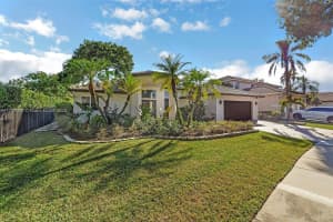 567 Stonemont Dr, Weston, FL 33326, Sold 02/27/25