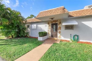 419 SW Natura Ave, Deerfield Beach, FL 33441, Sold 02/19/25