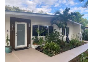 565 NW 127th St, North Miami, FL 33168, Sold 02/20/25
