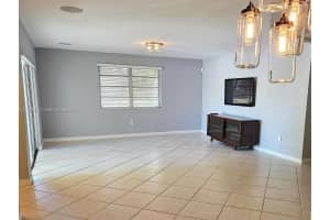 9350 SW 77th Ave, Miami, FL 33156, Sold 03/10/25