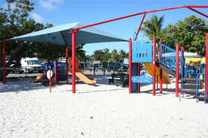 230 Antigua Rd, Tavernier, FL 33070, - MLS#A11709202