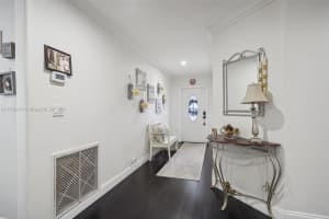9523 NW 82nd St, Tamarac, FL 33321, Sold 05/16/25