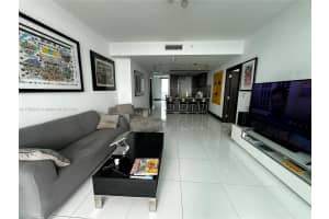 900 Biscayne Bay, 900 Biscayne Blvd APT 5609, Miami, FL 33132, Sold 05/28/25