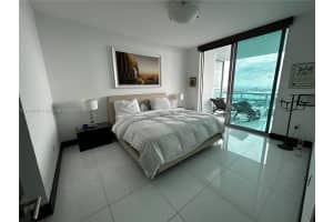 900 Biscayne Bay, 900 Biscayne Blvd APT 5609, Miami, FL 33132, Sold 05/28/25