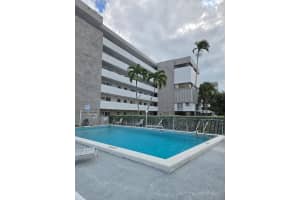 4000 NE 169th St APT 401, North Miami Beach, FL 33160, - MLS#A11709438