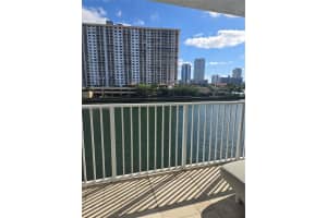 4000 NE 169th St APT 401, North Miami Beach, FL 33160, - MLS#A11709438