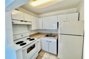 241 NW 9th Ave, Pompano Beach, FL 33060, Sold 01/31/25