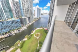 485 Brickell Ave 2503, Miami