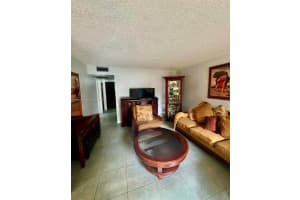 251 SW 134th Way APT 105M, Pembroke Pines, FL 33027, - MLS#A11709509