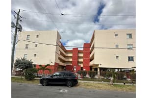 1627 NW 18th St, Miami, FL 33125, Sold 05/16/25